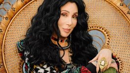 ¡Solo 5 minutos! Cher hace este sencillo ejercicio para mantenerse en forma: la cantante está cerca de los 80 años