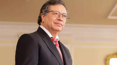 Por una amenaza: Petro habría ordenado desviar su avión Por una amenaza: Petro habría ordenado desviar su avión