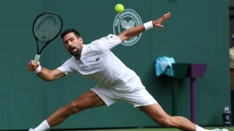 ¿Sorpresa italiana o dominio serbio? Cobolli enfrenta a Djokovic en los cuartos de final de Wimbledon