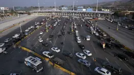 Conductor de ambulancia simula emergencia médica para ingresar ilegalmente a Estados Unidos: así lo descubrieron