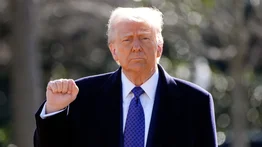 Trump lanza advertencia: propone aranceles del 200 % a farmacéuticas que hagan esto