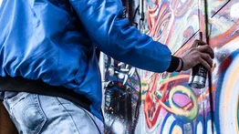 Vandalizan un restaurante venezolano en Chicago: quedó grabado el ataque