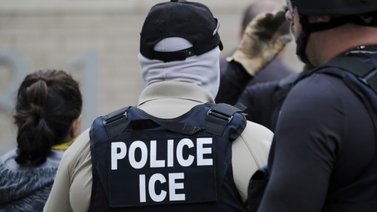 Denuncian el supuesto uso de cazarrecompensas para capturar inmigrantes en EEUU: ¿Qué dice el DHS?