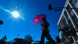 ¡Calor extremo! California ofrece reembolsos de hasta $275 en estos artículos claves