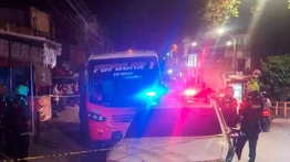 Venezolana es asesinada a tiros en un autobús de transporte público: ofrecen recompensa por los responsables del crimen