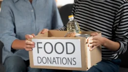 Comida gratis inmigrantes en Los Ángeles