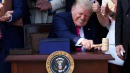 Trump amenaza a Rosie O'Donnell con quitarle la ciudadanía: esta es la razón