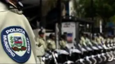 Sujetos lanzan objetos desde terraza de un edificio en Chacao: una niña resultó herida en la pelvis Sujetos lanzan objetos desde terraza de un edificio en Chacao: una niña resultó herida en la pelvis