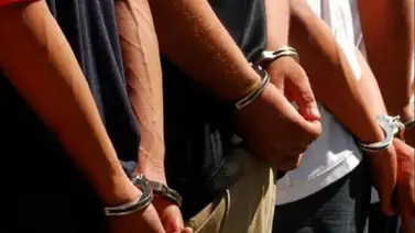 Capturan a dos hombres por tráfico ilícito de sustancias estupefacientes: incautaron 12,5 kg de droga Capturan a dos hombres por tráfico ilícito de sustancias estupefacientes: incautaron 12,5 kg de droga