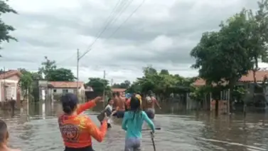 Más de 5.000 familias afectadas por lluvias en Apure: colapso del puente La Muerta agrava la emergencia Más de 5.000 familias afectadas por lluvias en Apure: colapso del puente La Muerta agrava la emergencia