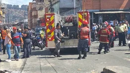 ¡Luto en Catia! Dos muertos por explosión de bombona de gas: identifican a las víctimas