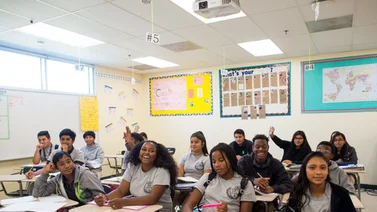 Green Dot Public Schools California inmigrantes estados unidos escuelas ayuda