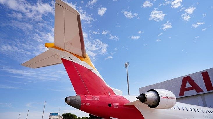 Niños solos en el aire: esto debe tramitar para que menores de edad puedan viajar sin acompañante Niños solos en el aire: esto debe tramitar para que menores de edad puedan viajar sin acompañante