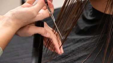 Estos son los días para cortar el pelo en lo que resta de julio: que las fases de la Luna sean la guía 