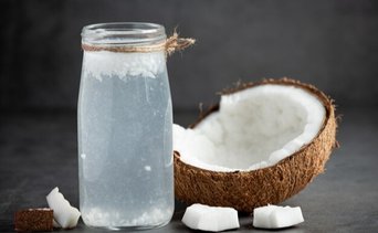 ¡Haz milagros con el agua de coco! Así debes usarla para aliviar estas enfermedades: esto nos dicen los científicos