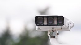 ¡Atención, conductores! Chicago activa seis nuevas camaras de velocidad: están cerca de escuelas y parques