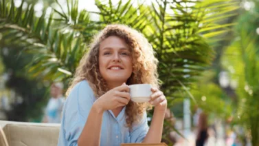 Un té milagroso contra el estrés y la ansiedad: esta es la popular hierba con la que debes prepararlo