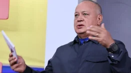 Diosdado Cabello anuncia la incautación de un narco-submarino con más de 3 mil kilos de cocaína: hay 4 colombianos detenidos
