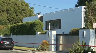 Ejecutiva de American Idol y su marido son asesinados dentro de su vivienda: “se sentía amenazada por un merodeador"