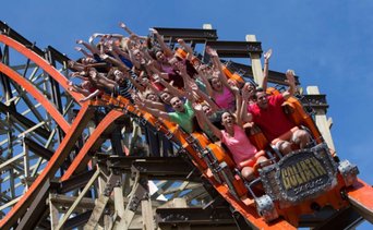 Six Flags Great America de Illinois cambia sus políticas: estas son las nuevas  normas sobre menores de edad