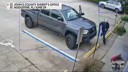 Entre gritos y forcejeo una mujer logró escapar de un secuestro en Florida: todo quedó captado en video