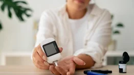 ¡Alerta, mayores de 60 años! Estas son las 3 claves vitales para poder frenar las alzas de glucosa en la sangre: evita desenlace fatal