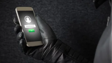 Alertan sobre aplicaciones que espían celulares: cómo detectar y protegerse