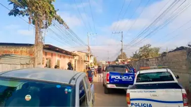 Tragedia en Ecuador: al menos nueve muertos en tiroteo durante un juego de billar en un bar Tragedia en Ecuador: al menos nueve muertos en tiroteo durante un juego de billar en un bar