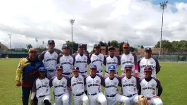 "Latinoamérica se queda sin representantes": EEUU niega visas a peloteros de venezolanos para Mundial Senior de Pequeñas Ligas en Carolina del Sur "Latinoamérica se queda sin representantes": EEUU niega visas a peloteros de venezolanos para Mundial Senior de Pequeñas Ligas en Carolina del Sur