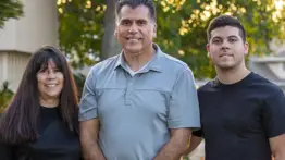 ¡De origen migrante a freno del ICE! La historia del sheriff Robert Luna en Los Ángeles