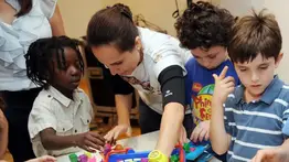 Aumenta a $2.200 la ayuda que reciben inmigrantes a través del CTC: nueva ley establece ciertas condiciones