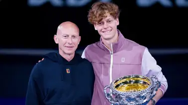 Jannik Sinner reaviva la polémica: ficha de nuevo al preparador físico vinculado a su sanción por dopaje Jannik Sinner reaviva la polémica: ficha de nuevo al preparador físico vinculado a su sanción por dopaje