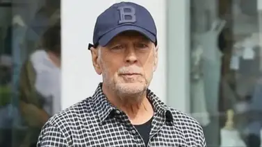 Bruce Willis no se rinde: desmiente rumores sobre su salud y reaparece rodeado de su familia Bruce Willis no se rinde: desmiente rumores sobre su salud y reaparece rodeado de su familia