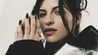 Cazzu rompe récord: supera a Lady Gaga como la artista femenina más vista en Youtube  Cazzu rompe récord: supera a Lady Gaga como la artista femenina más vista en Youtube