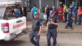 Reportan incendio en piso 10 de un edificio en Catia: al menos 80 personas fueron evacuadas por prevención