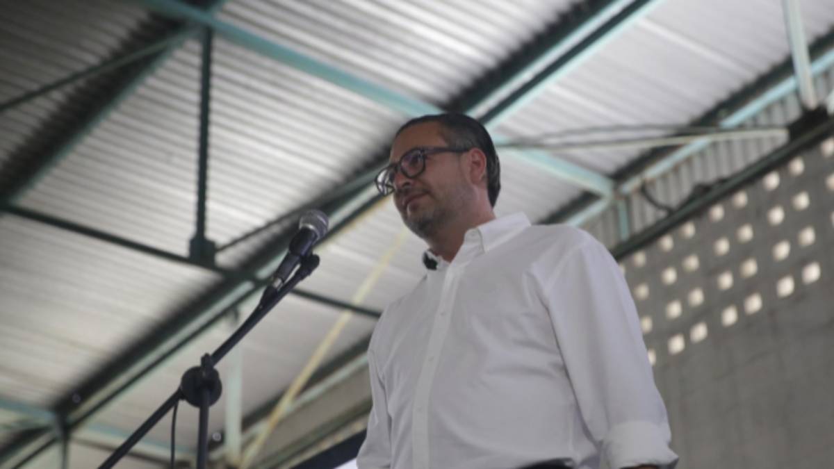En video: alcalde de Baruta llama a ejercer el voto "temprano"