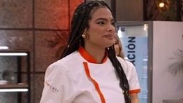 Drama en Top Chef VIP: Valeria sufre fuerte reacción alérgica y se desmaya tras imprudencia de Karina