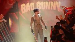 2001online - usa - Bad Bunny