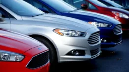 ¡Atención conductores de Florida! Ajustan tarifas en seguros de automóviles: aquí los porcentajes