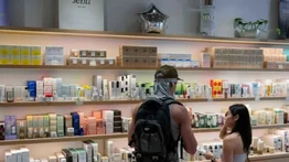 Estadounidenses se apuran a comprar productos de belleza coreanos: terror ante aranceles de Trump