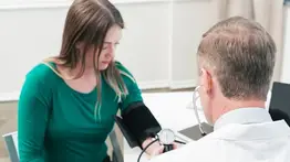 Evita la hipertensión y baja de peso: estas son las tres especias que sustituyen a la sal en tus comidas y le dan gran sabor