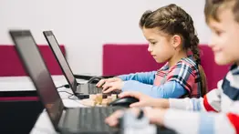 Educación a través de la inteligencia artificial: conozca la escuela que innova desde Texas y Florida