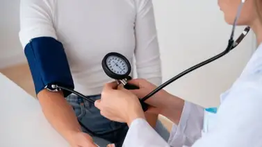 Debes hacerlo todas las noches para controlar tu presión arterial: los mejores hábitos recomendados para proteger tu salud cardiovascular Debes hacerlo todas las noches para controlar tu presión arterial: los mejores hábitos recomendados para proteger tu salud cardiovascular