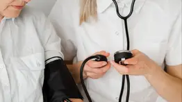 ¡Sin medicamentos! Regula el nivel de presión arterial con esta infusión natural: entérate cómo debes ingerirla para aprovechar su efecto