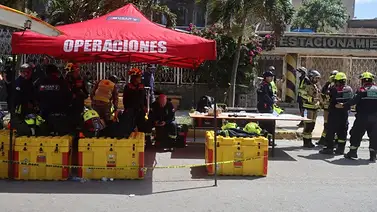LO ÚLTIMO | Logran sacar de su caseta a vigilante tras una semana atrapado bajo escombros LO ÚLTIMO | Logran sacar de su caseta a vigilante tras una semana atrapado bajo escombros