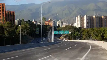 Ministerio de Transporte anuncia restitución del paso en autopista Valle-Coche Ministerio de Transporte anuncia restitución del paso en autopista Valle-Coche