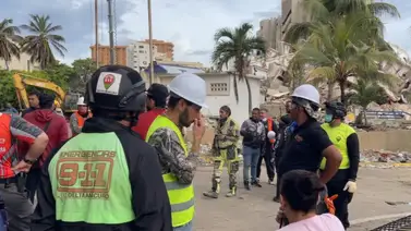 "Estamos vivos": confirman que un alto jefe policial está atrapado junto a otras 20 personas "Estamos vivos": confirman que un alto jefe policial está atrapado junto a otras 20 personas