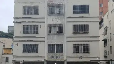 Autoridades clausuran el edificio Meteor en San Bernardino por riesgo de colapso Autoridades clausuran el edificio Meteor en San Bernardino por riesgo de colapso