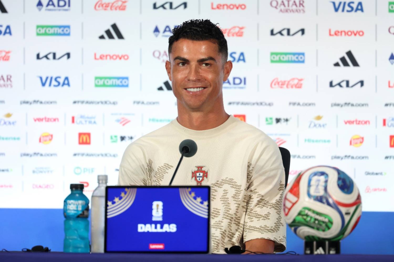 "Pase lo que pase, estaré feliz": el mensaje de Cristiano Ronaldo antes de los octavos de final "Pase lo que pase, estaré feliz": el mensaje de Cristiano Ronaldo antes de los octavos de final
