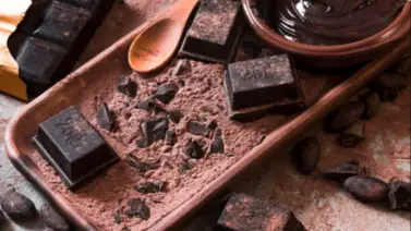 Día del Chocolate ¿Por qué su versión oscura se convierte en el superalimento del siglo? Día del Chocolate ¿Por qué su versión oscura se convierte en el superalimento del siglo?